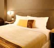 Lorne Coachman Inn Room