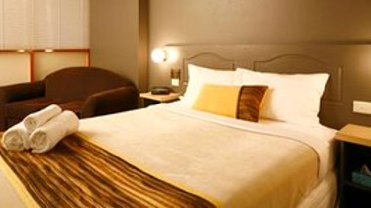 Lorne Coachman Inn Room
