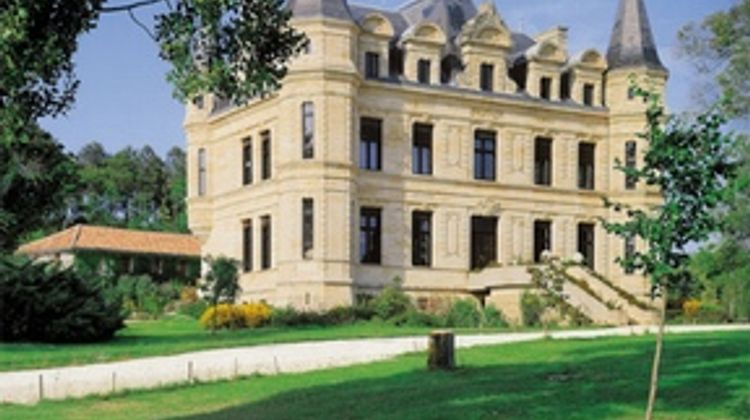 Chateau Camiac Exterior