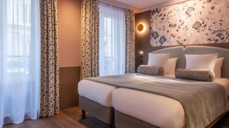 Maison Axel Opera Paris Room