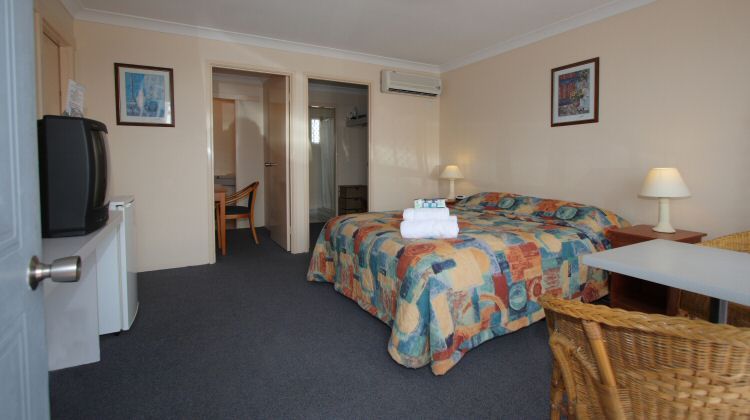 Alexander Motel & Peppercorn Restaurant Room