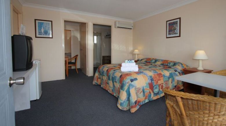 <b>Alexander Motel & Peppercorn Restaurant Room</b>