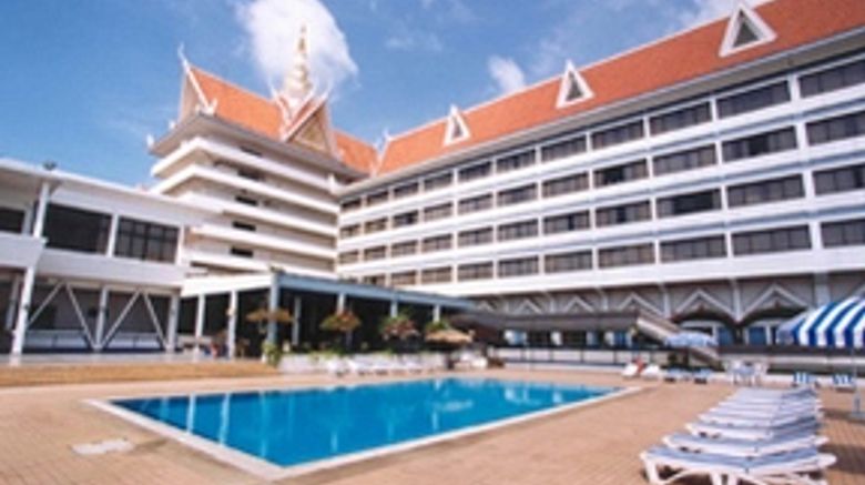 <b>Cambodiana Hotel Pool</b>
