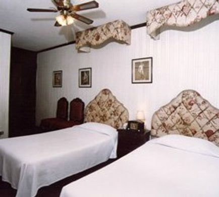 Dona Ines Hotel Room