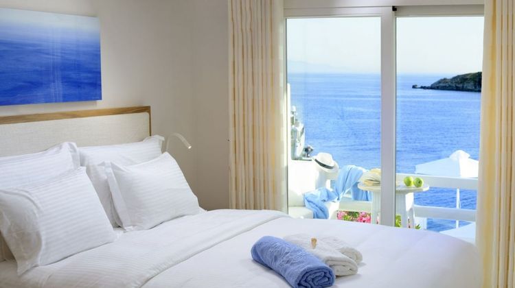 Nissaki Boutique Hotel Room