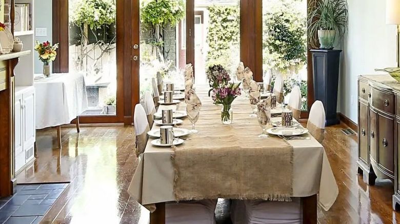 <b>Weller Haus B&B Restaurant</b>