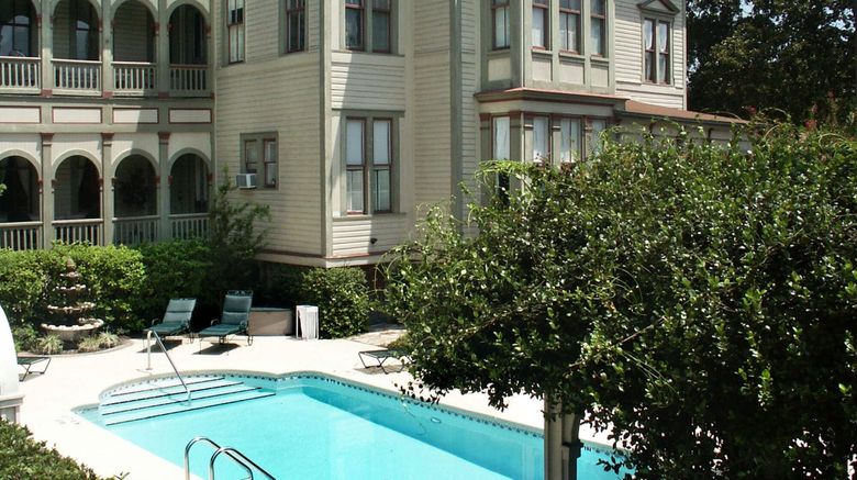 <b>The Fairbanks House Pool</b>