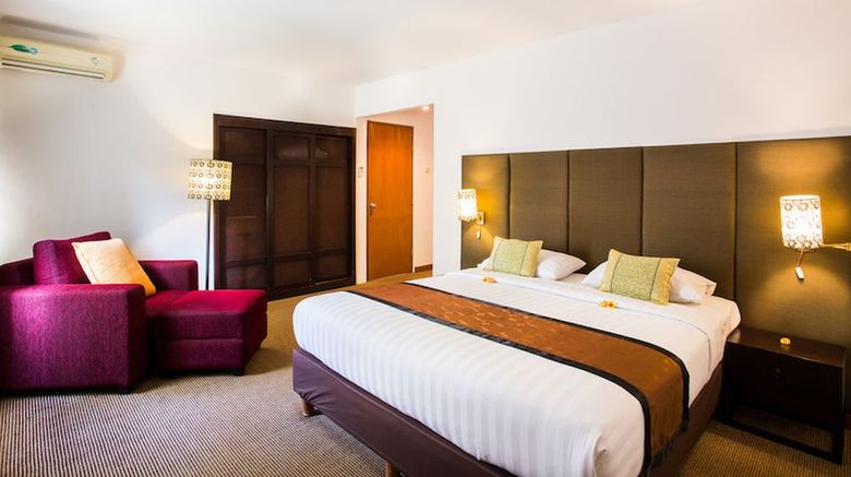 <b>Plagoo Holiday Hotel Room</b>