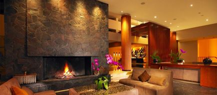 Padma Hotel Bandung Lobby
