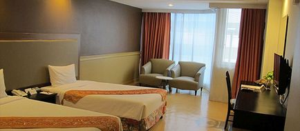 Tai-Pan Hotel Bangkok Room