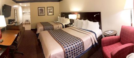 Oakridge Inn Room