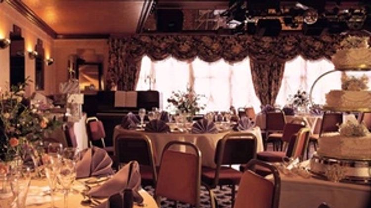 The Hillcrest Hotel Banquet