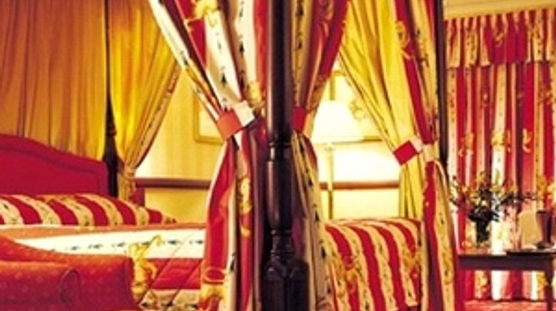 <b>The Hillcrest Hotel Suite</b>