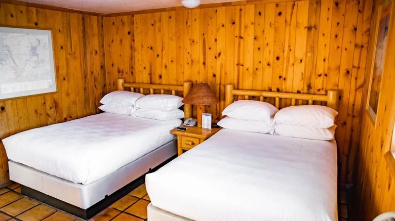 <b>Red Stone Inn Room</b>