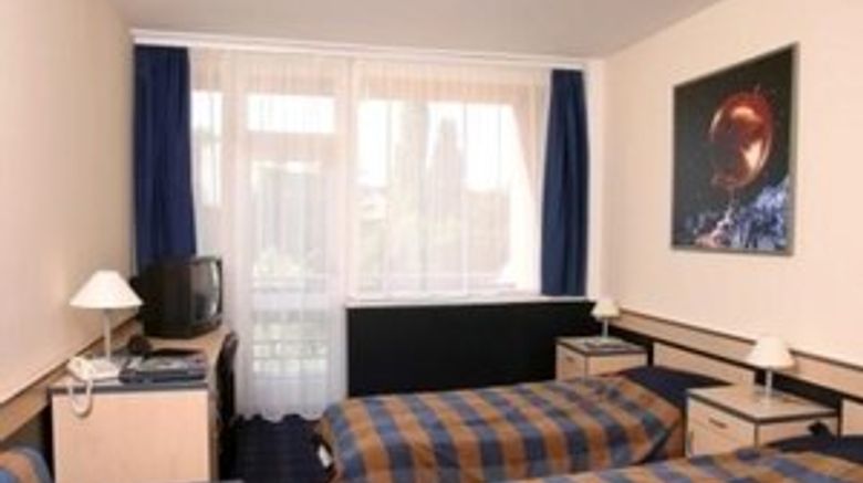 <b>IBS Hotel Garden Room</b>