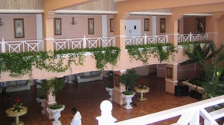Coco Reef Resort Lobby