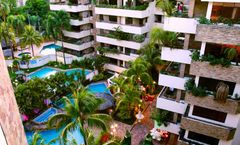 Yotau All Suites Hotel