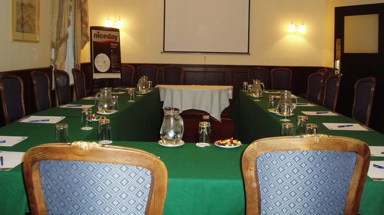 Beaumont Hotel Meeting