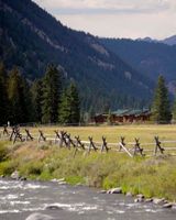 320 Guest Ranch