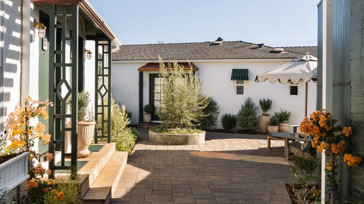 Le Petit Pali Brentwood Exterior
