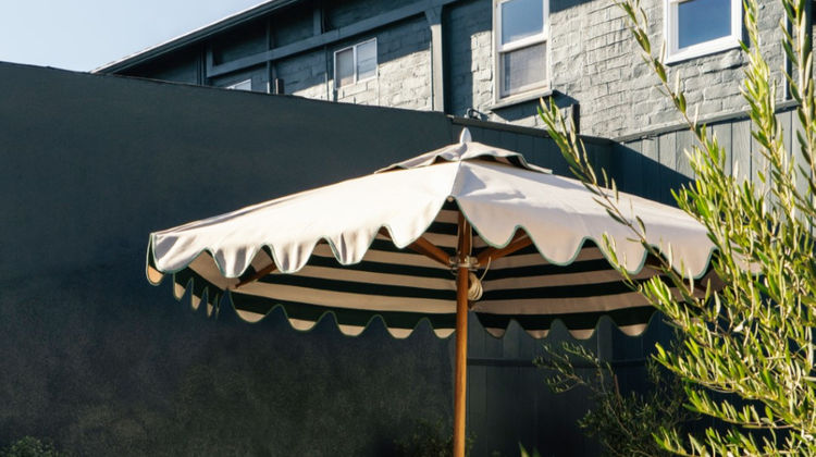 Le Petit Pali Brentwood Exterior