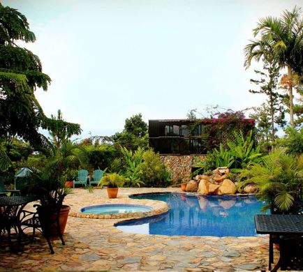 Hidden Valley Inn Pool