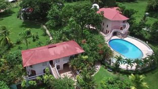 Banana Bank Lodge