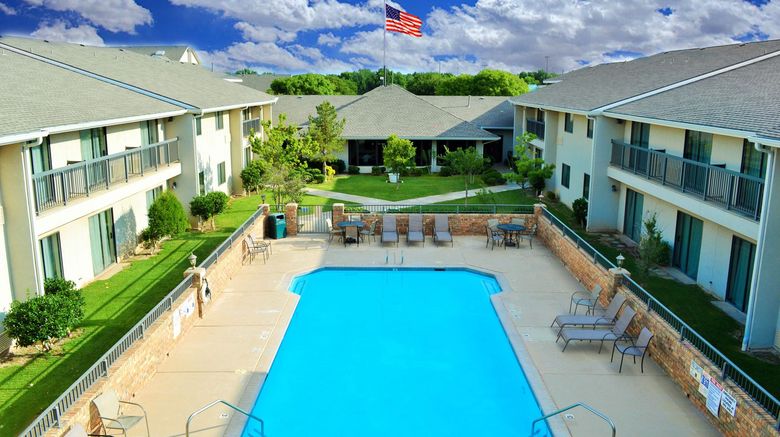 <b>Ashmore Inn & Suites Pool</b>