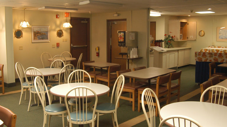<b>Admiral's Inn on Tybee Island Restaurant</b>