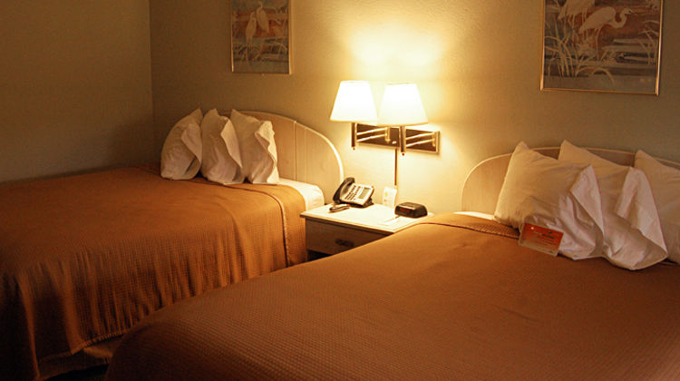 Admiral's Inn on Tybee Island Room