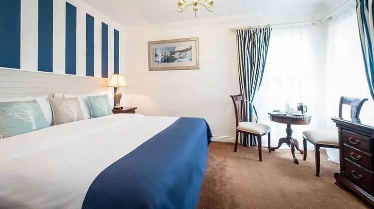 Blue Haven Hotel & Restaurant Room