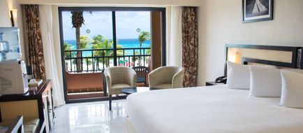 Sandos Playacar Room