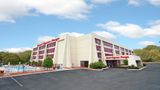 <b>Hotel Pigeon Forge Exterior</b>