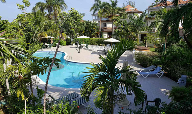 Coco La Palm Seaside Resort Exterior