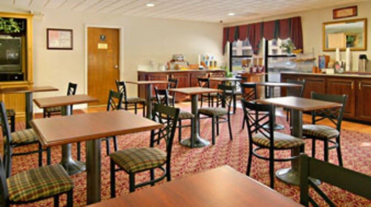 Quality Inn Chattanooga Hamilton Place Restaurant
