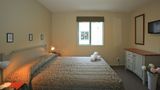 Queenstown Gateway Apartments Room