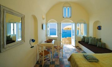 Enigma Santorini Hotel