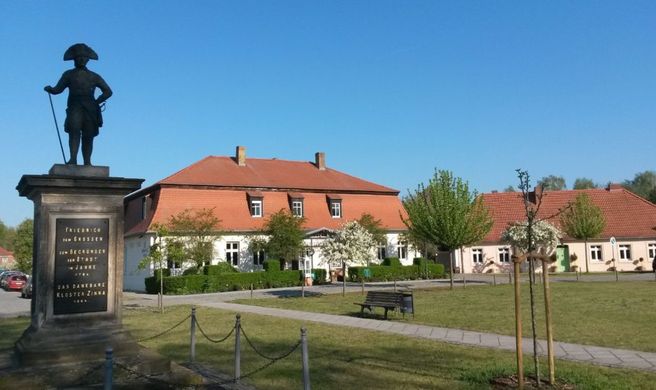 Hotel Alte Foersterei Exterior