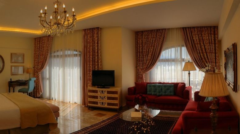 <b>Byblos Sur Mer Suite</b>