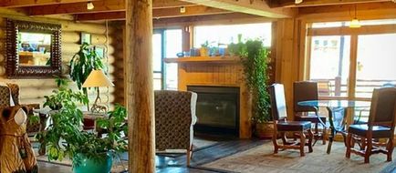BoulderCreek Lodge Lobby