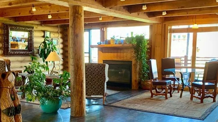 BoulderCreek Lodge Lobby