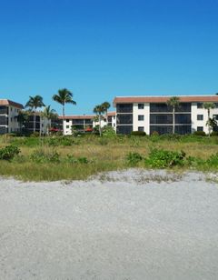 Sandalfoot Condominiums