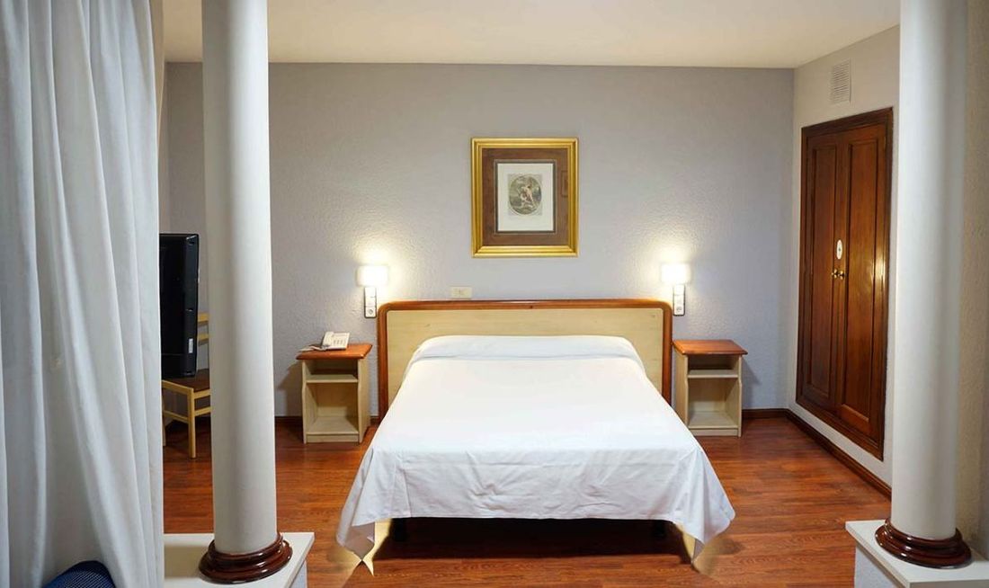 Civitas Cesaraugusta Room