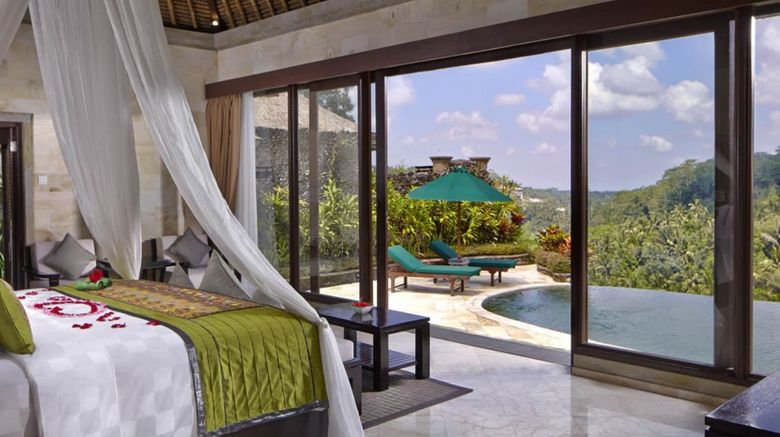 <b>Royal Pita Maha Resort & Spa Room</b>