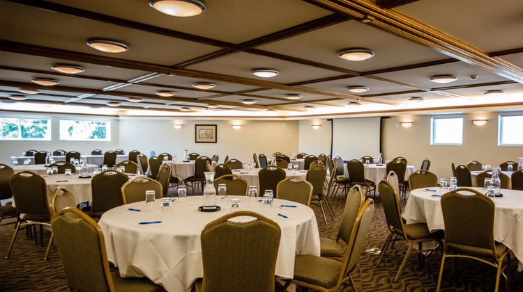 The Cove of Lake Geneva Banquet