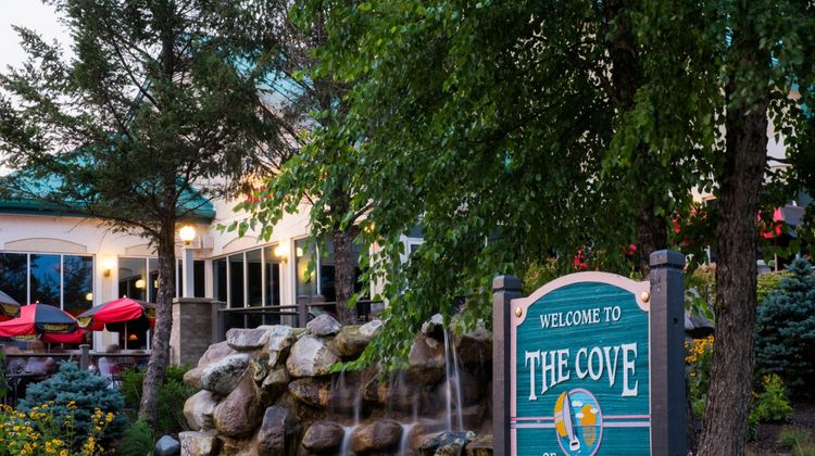 The Cove of Lake Geneva Exterior