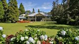 Kilauea Lodge Exterior