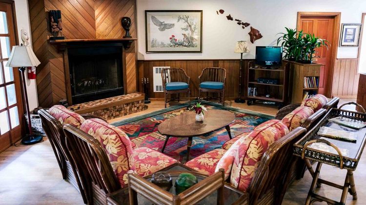 Kilauea Lodge Lobby