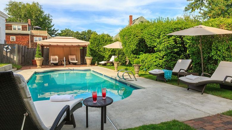 Harbor Light Inn Pool