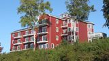 <b>Lanes Riverhouse Inn & Cottages Exterior</b>